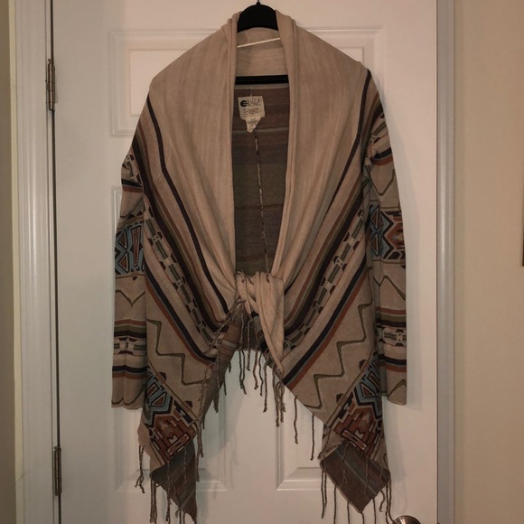 Billabong tribal sweater - Picture 2 of 6